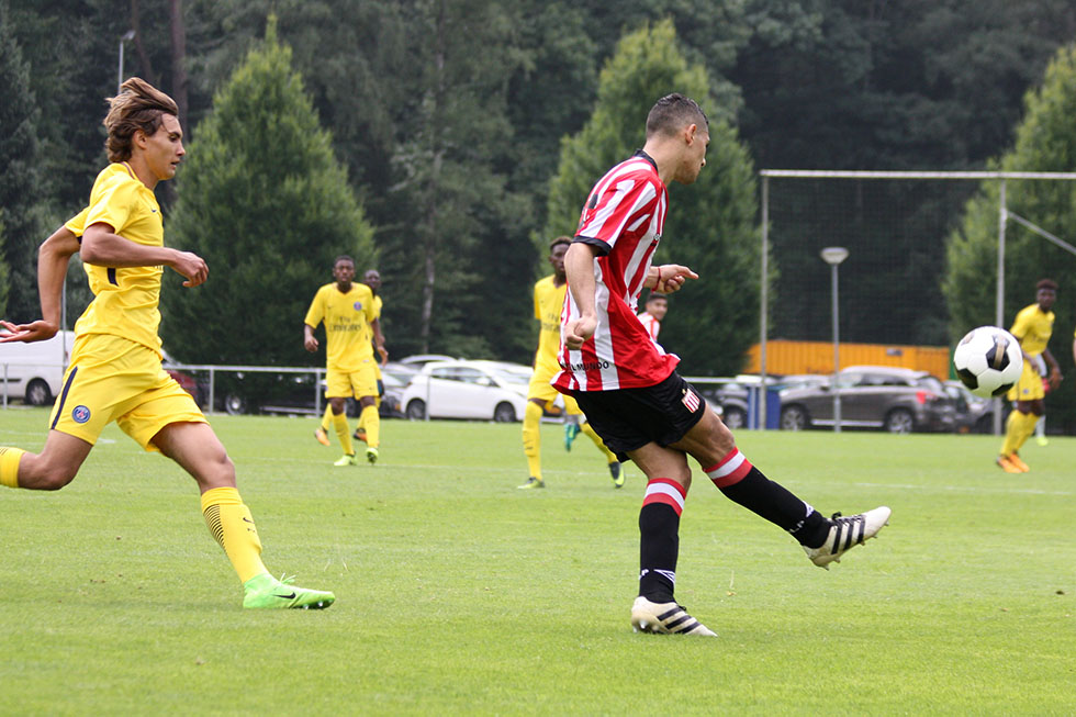 Paris Saint-Germain - Estudiantes de la Plata