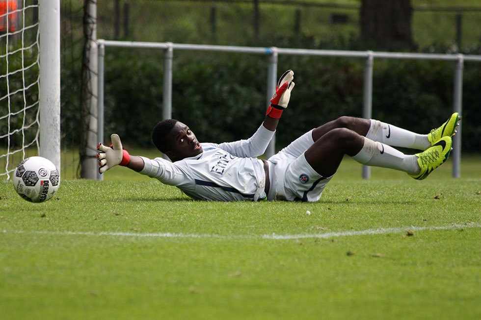 Paris Saint-Germain - Estudiantes de la Plata