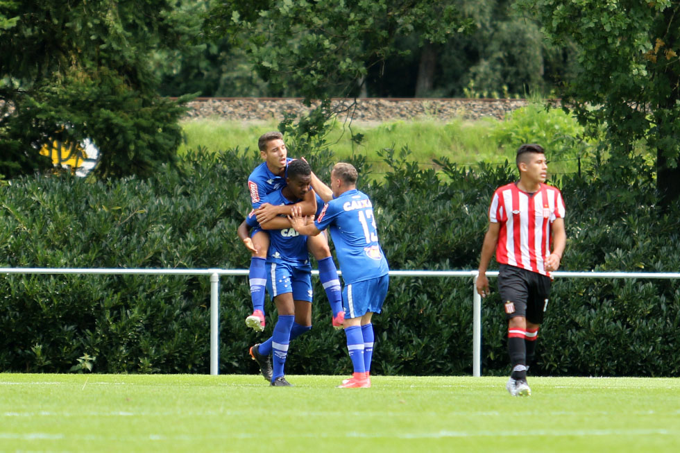 Cruzeiro EC - Estudiantes de la Plata