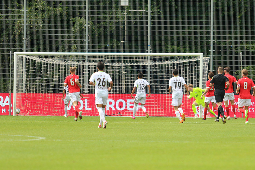 PSV - Jeonbuk Hyundai Motors FC