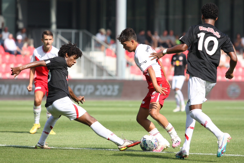 Red Bull Bragantino - FC Utrecht