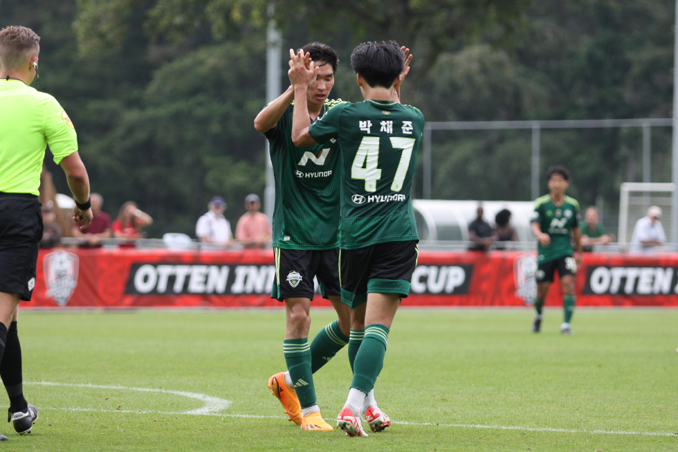 Manchester United FC - Jeonbuk Hyundai Motors FC