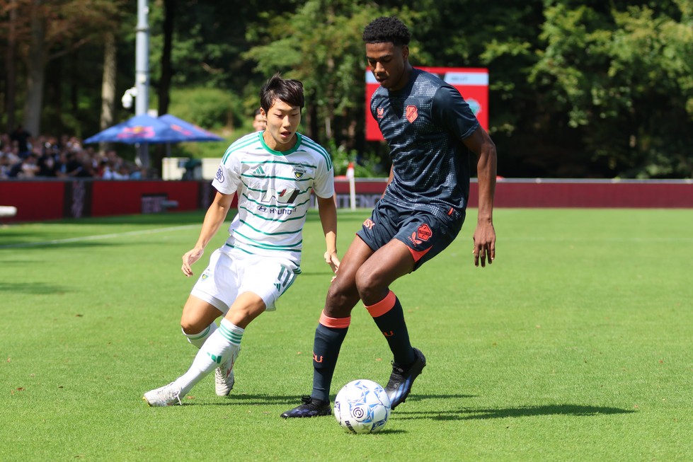 FC Utrecht - Jeonbuk Hyundai Motors FC