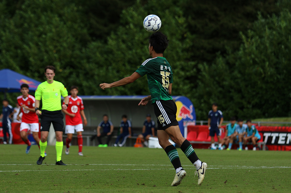 Benfica SL - Jeonbuk Hyundai Motors FC