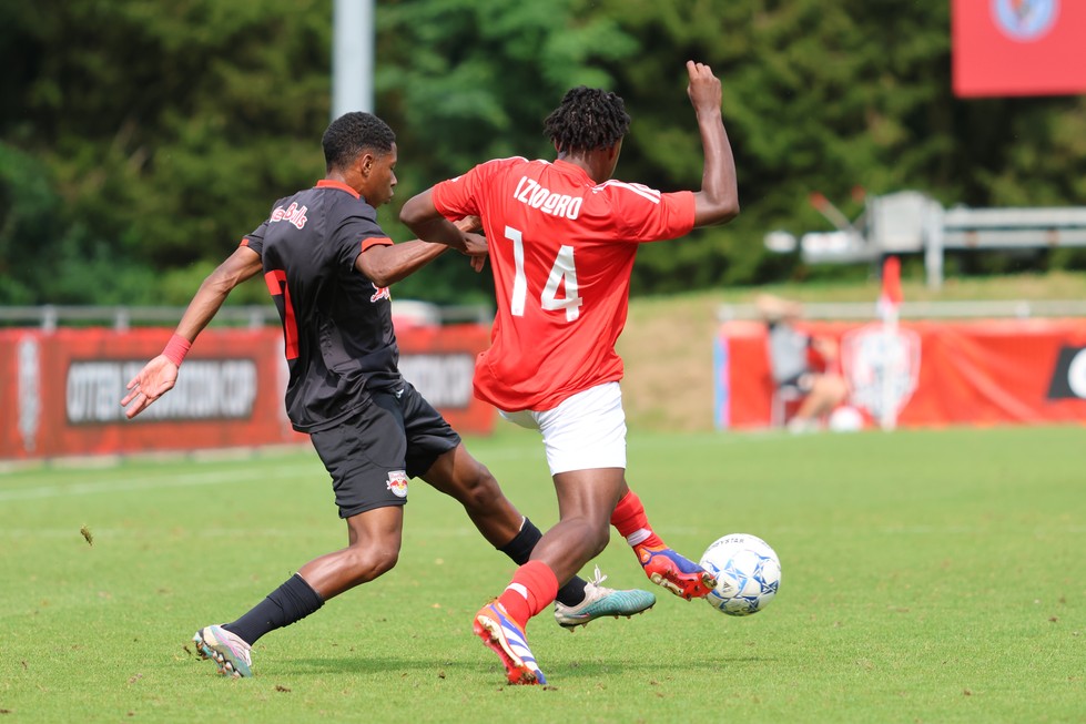 Benfica SL - Red Bull Bragantino