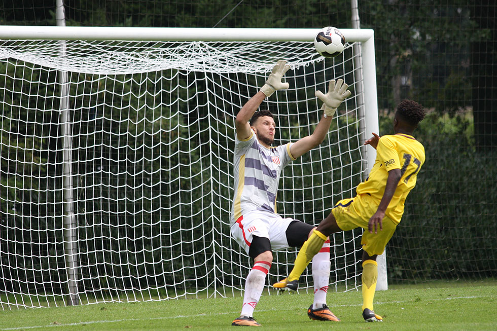 Paris Saint-Germain - Estudiantes de la Plata