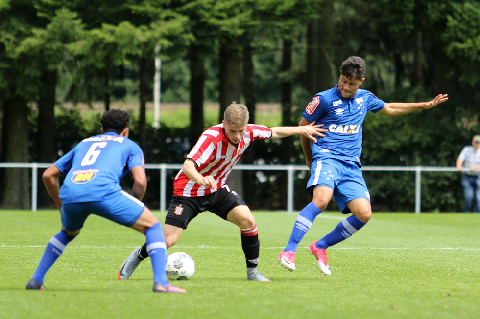 Cruzeiro EC - Estudiantes de la Plata